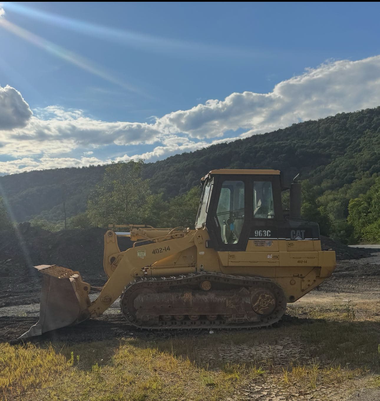 CAT 963C track loader